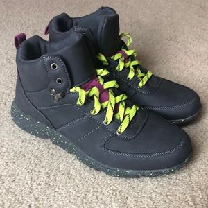 Hiking boot